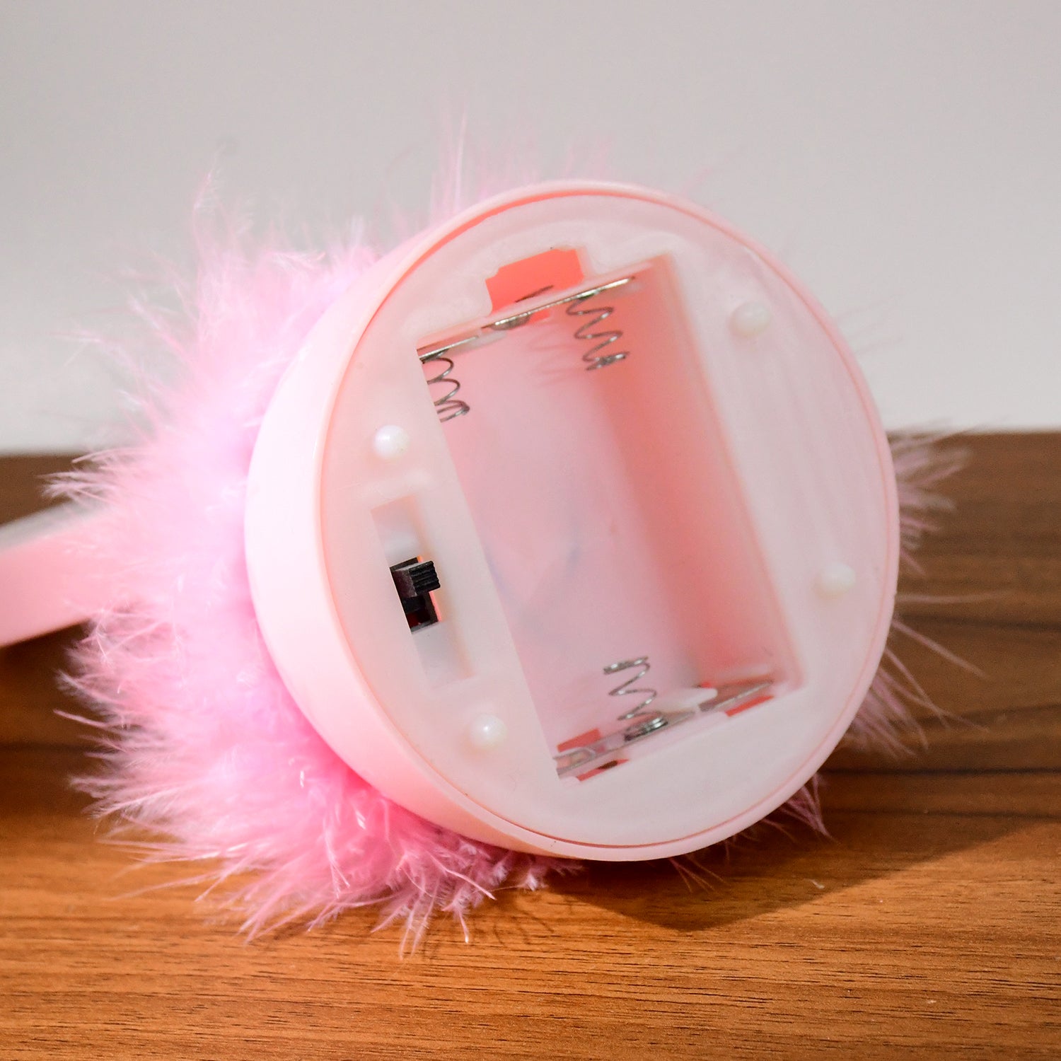 Romantic Round Love Couple Decorative Showpiece (1 Pc)