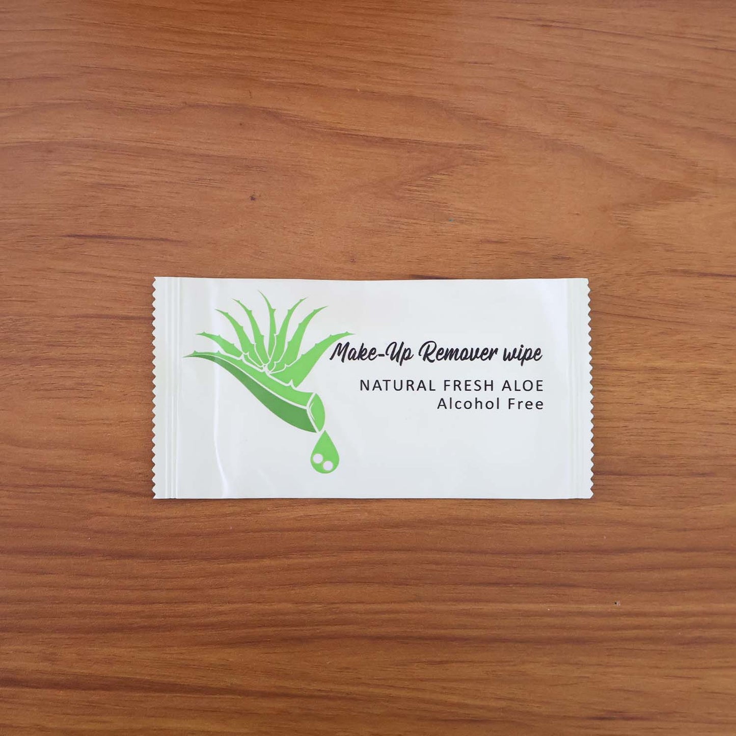 Premium Natural Aloe Makeup Remover Wipes (1 Pc)